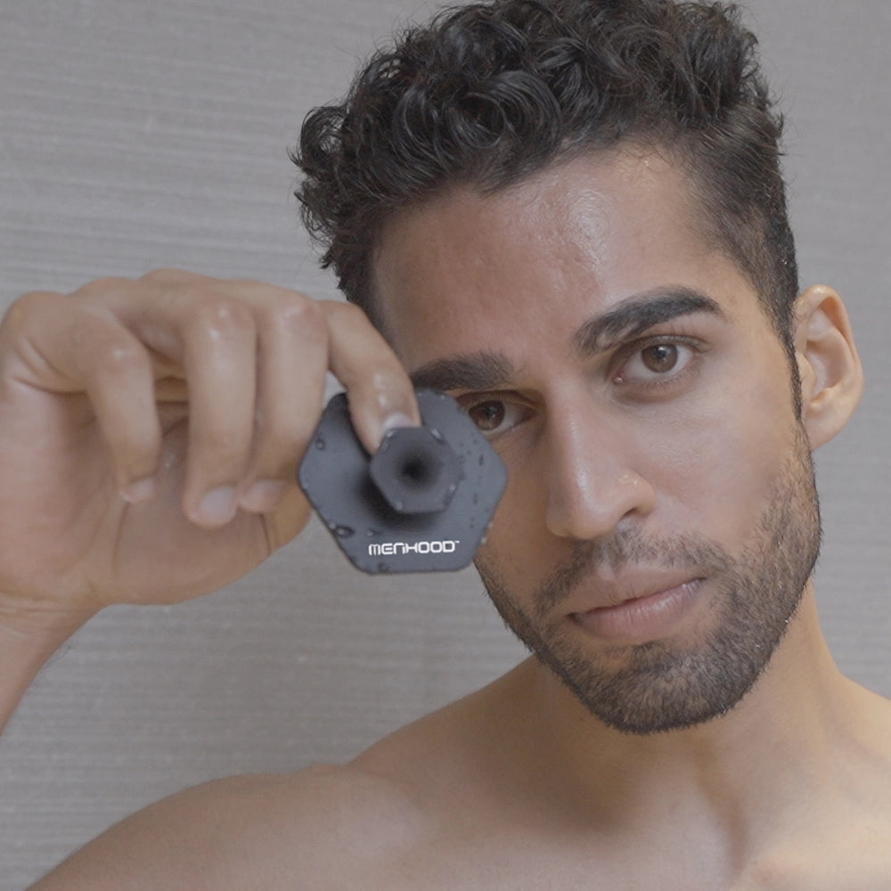 Soft Touch Silicone for a Gentle Cleanse